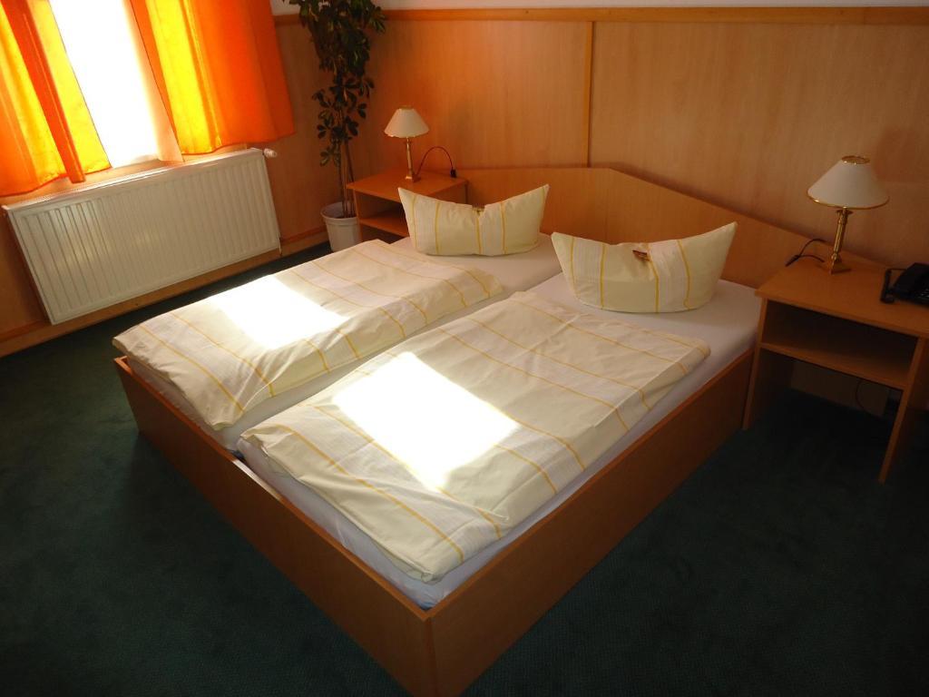Cityhotel Magdeburgo Quarto foto